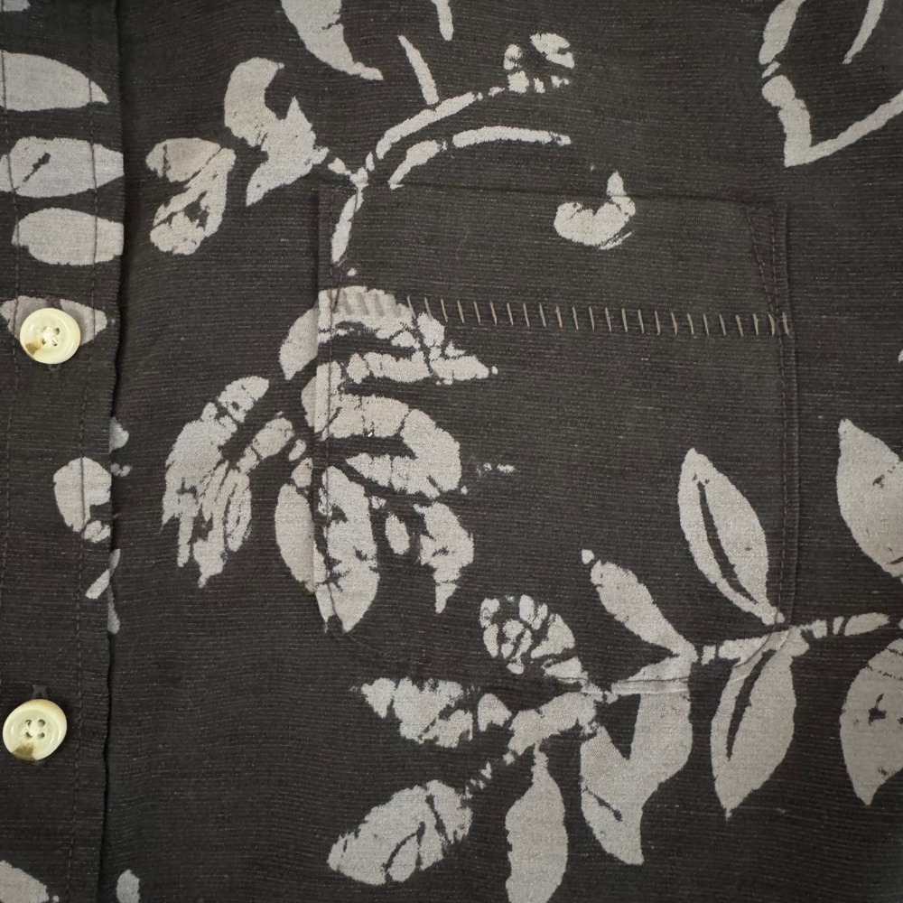 Seapointe XL Black Floral Hibiscus Tropical Short Sleeve Button Down Mens Shirt - Picture 4 of 11